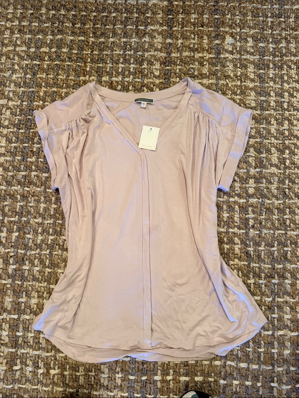 Pleione Light Mauve V-Neck Short Sleeve Blouse
